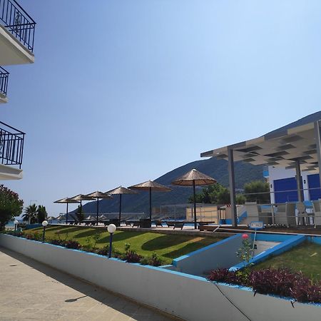 Surf Hotel Васілікі Номер фото