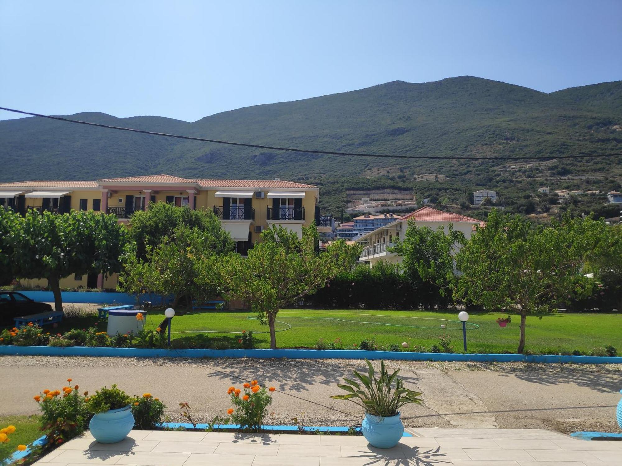 Surf Hotel Васілікі Номер фото