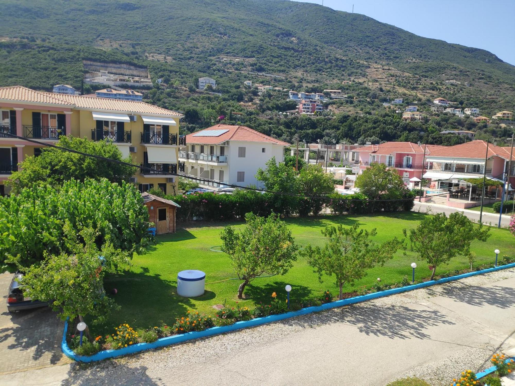 Surf Hotel Васілікі Номер фото